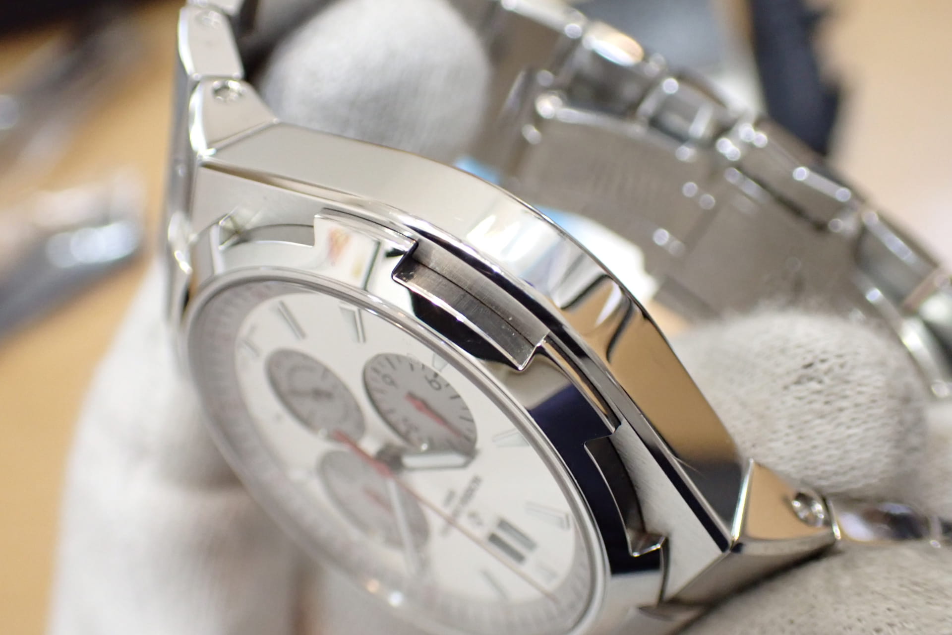 ヴァシュロンコンスタンタン/VACHERON CONSTANTIN オーヴァーシーズ クロノ 世界限定400本 Ref.49150/000A-9017