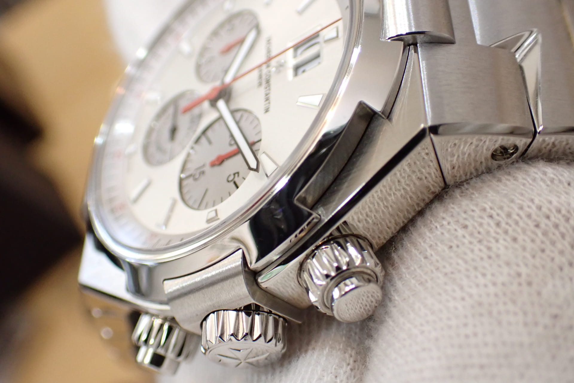 ヴァシュロンコンスタンタン/VACHERON CONSTANTIN オーヴァーシーズ クロノ 世界限定400本 Ref.49150/000A-9017