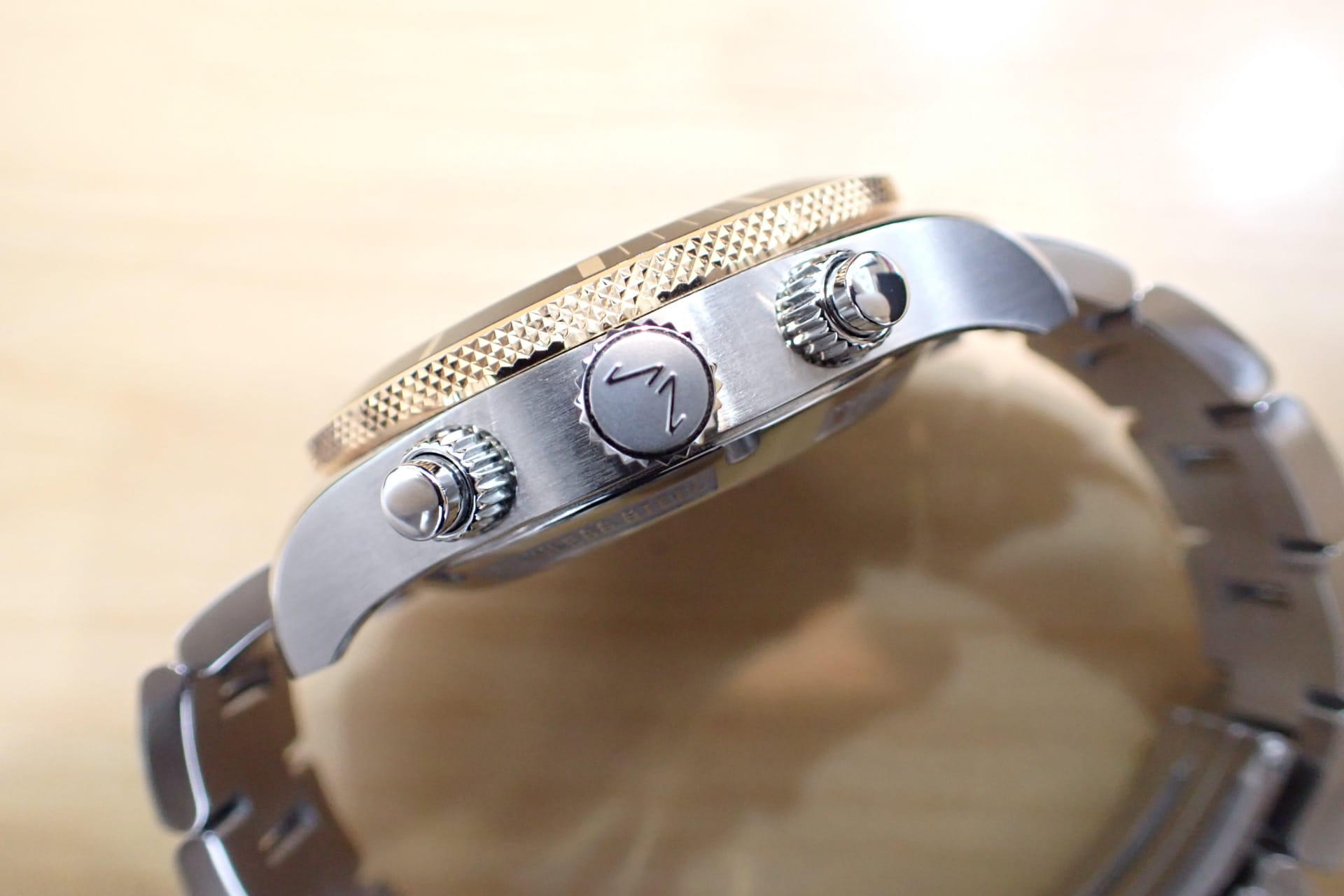 NORQAIN/ノルケイン アドベンチャー スポーツ クロノグラフ 18KRGコンビ　デイデイト41 Ref.N1500GA1IC/B153 別売り純正ラバーストラップ付き