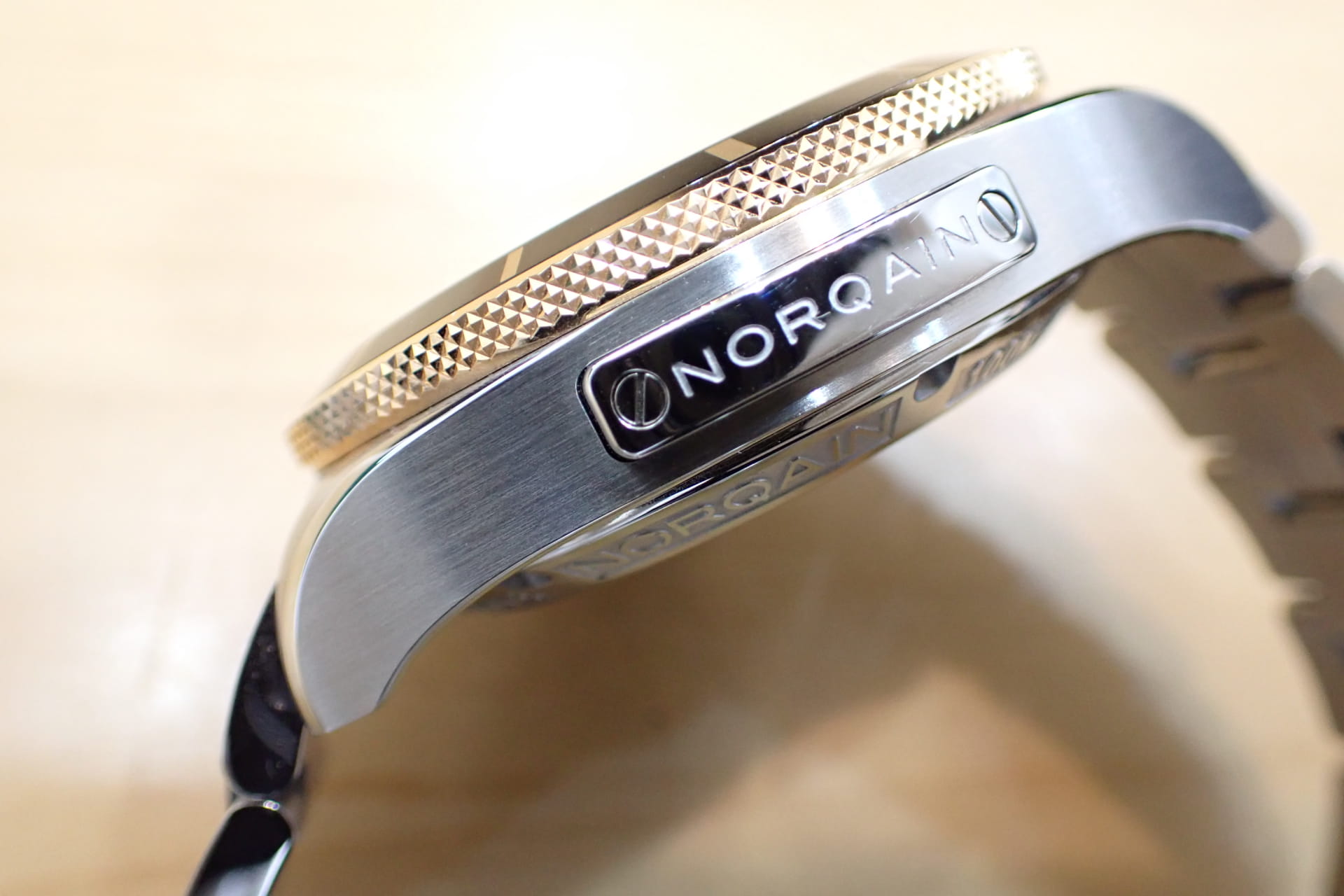 NORQAIN/ノルケイン アドベンチャー スポーツ クロノグラフ 18KRGコンビ　デイデイト41 Ref.N1500GA1IC/B153 別売り純正ラバーストラップ付き