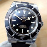 <span class="title">中古品A【TUDOR】チューダー ブラックベイ54　37mm ステンレスブレスレットモデル Ref.79000N-0001　別売り純正ラバーストラップ/Dバックル付き ノンポリッシュ(2025年6月)</span>