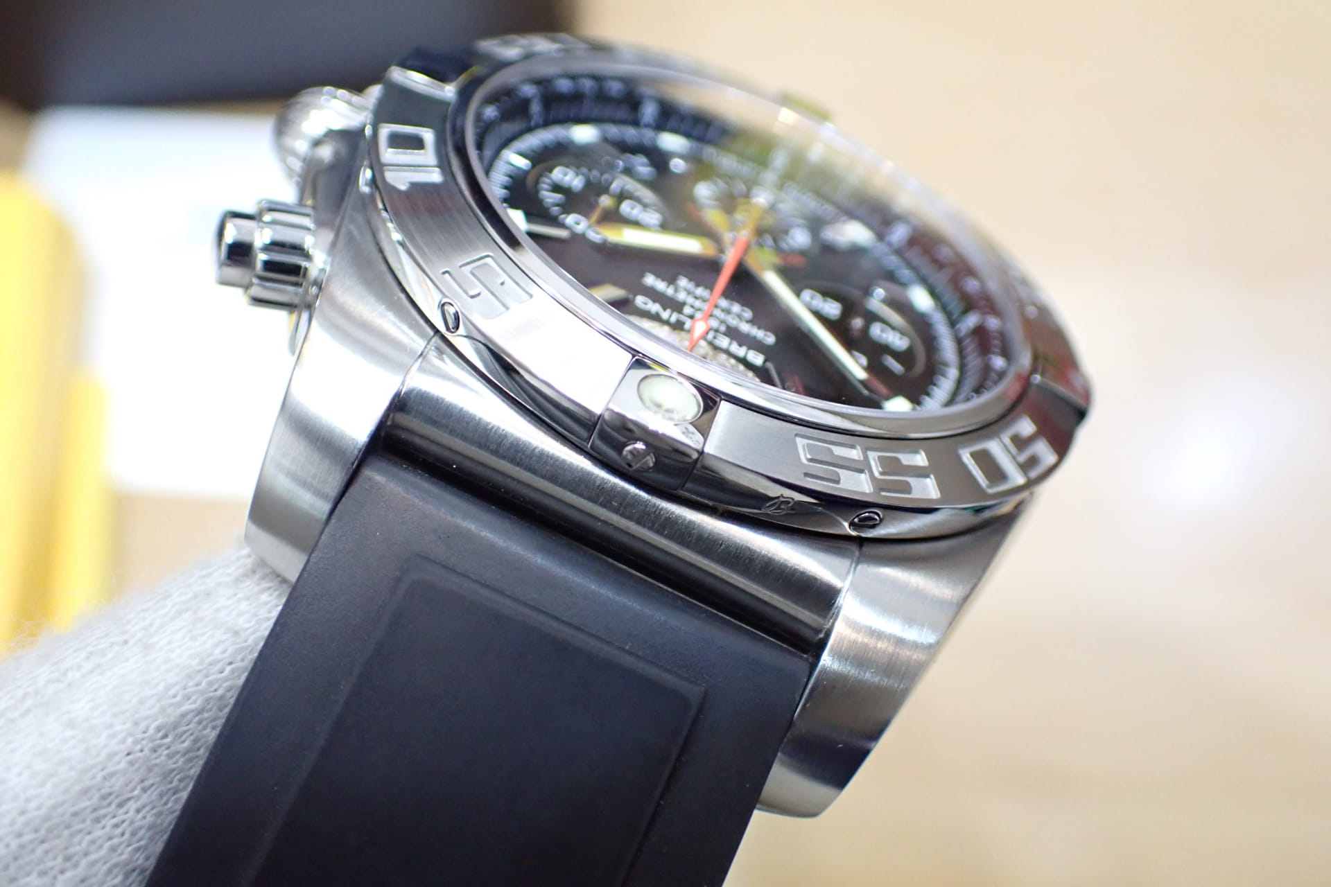 ブライトリング/BREITLING クロノマット44 フライングフィッシュ Ref.A010B08ORC(AB0110)