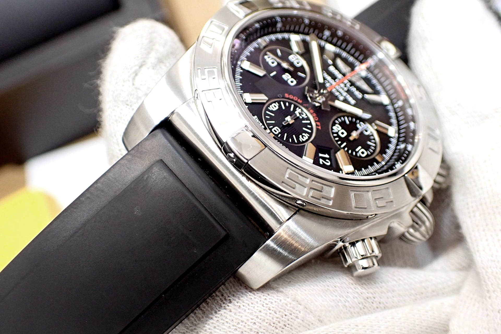 ブライトリング/BREITLING クロノマット44 フライングフィッシュ Ref.A010B08ORC(AB0110)