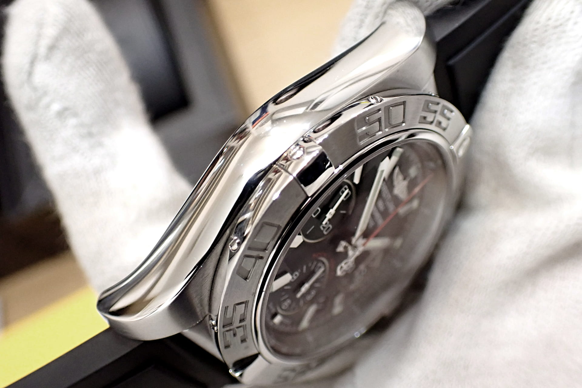 ブライトリング/BREITLING クロノマット44 フライングフィッシュ Ref.A010B08ORC(AB0110)