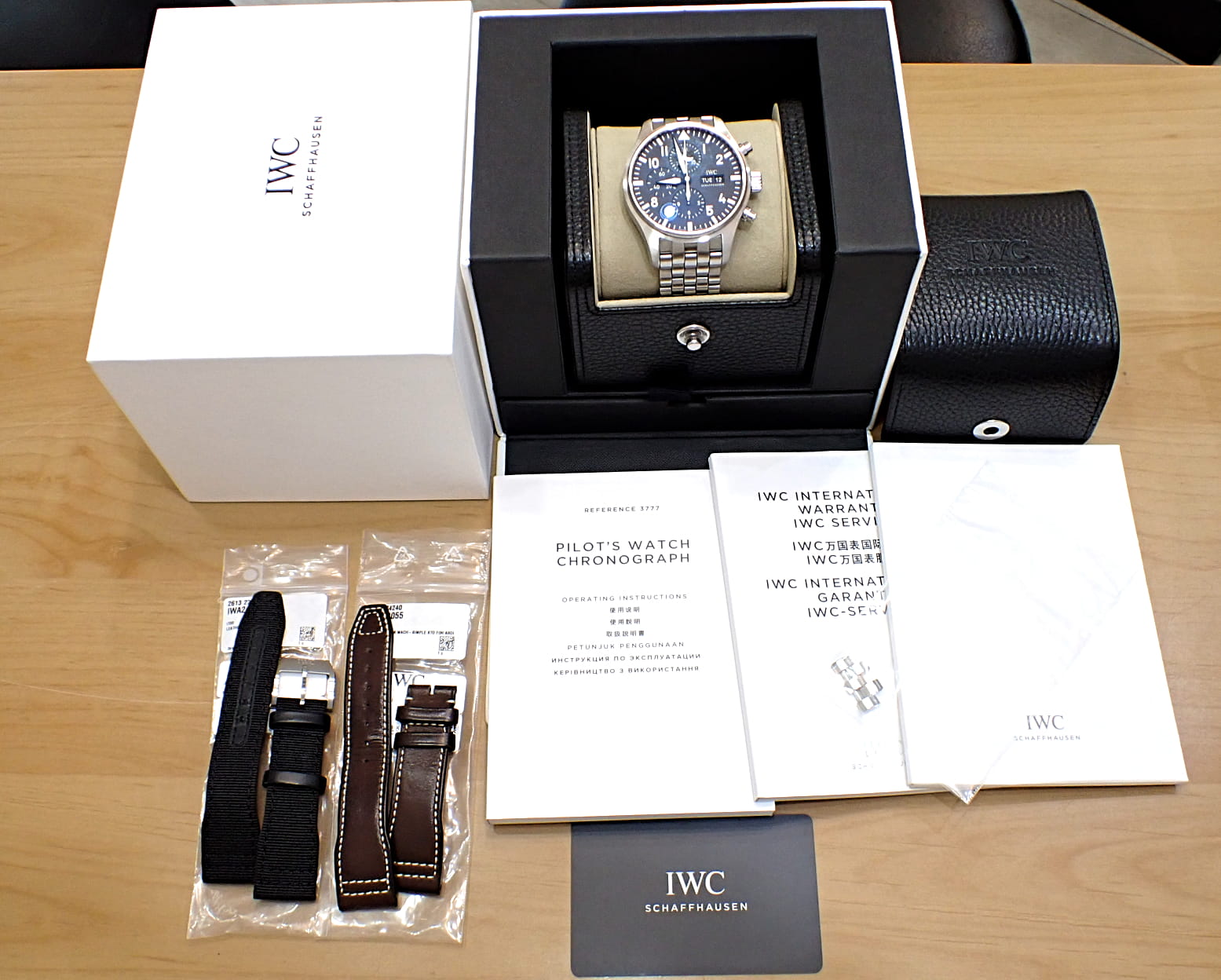 IWC パイロットウォッチ クロノグラフ Ref.IW377710 黒文字盤