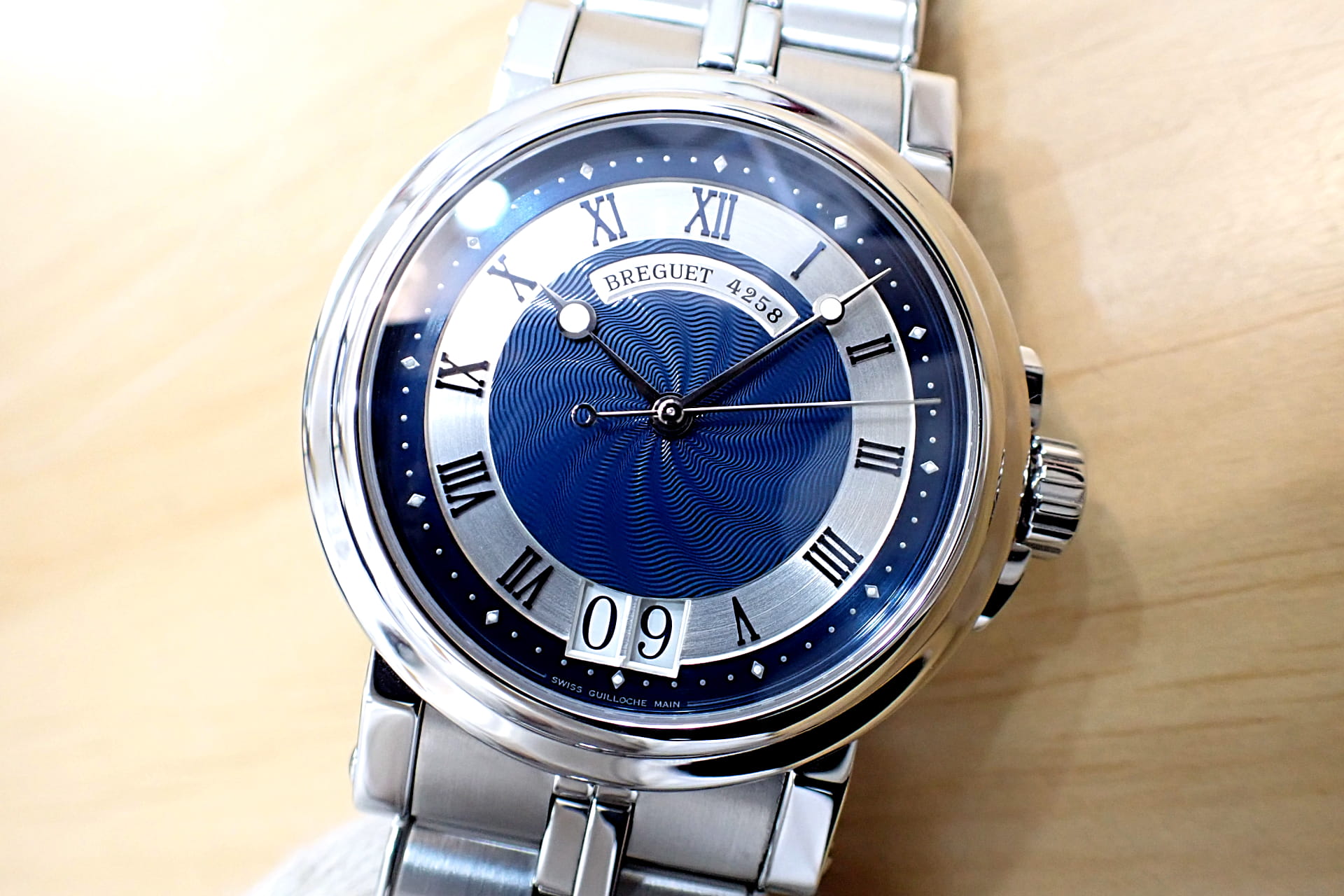 Breguet/ブレゲ マリーン2 ラージデイト Ref.5817ST/Y2/SV0 ブルー文字盤 ステンレスブレスモデル