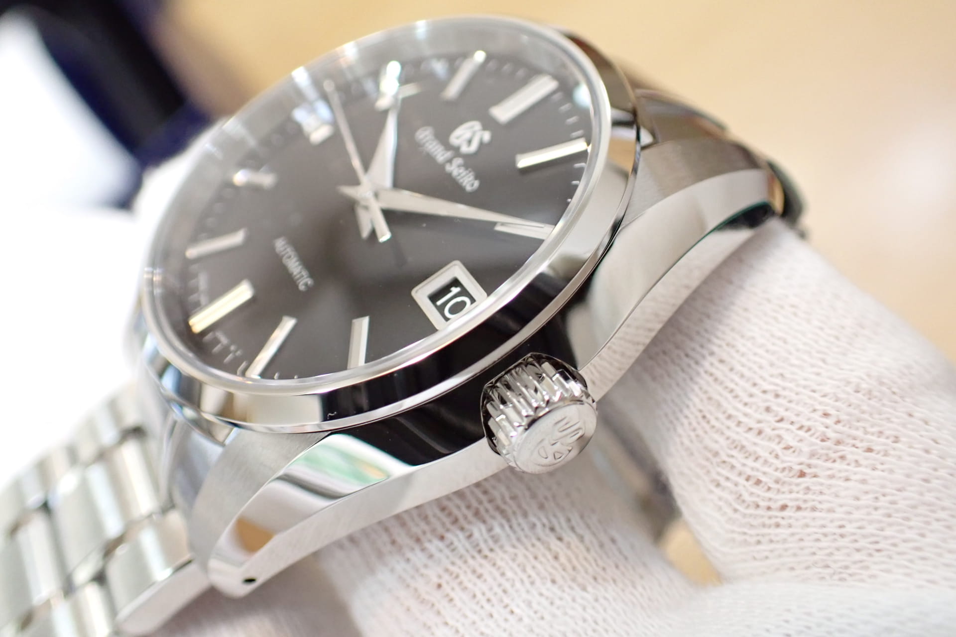 GrandSeiko/グランドセイコー ヘリテージコレクション  Ref.SBGR317　黒文字盤 保護シール付き