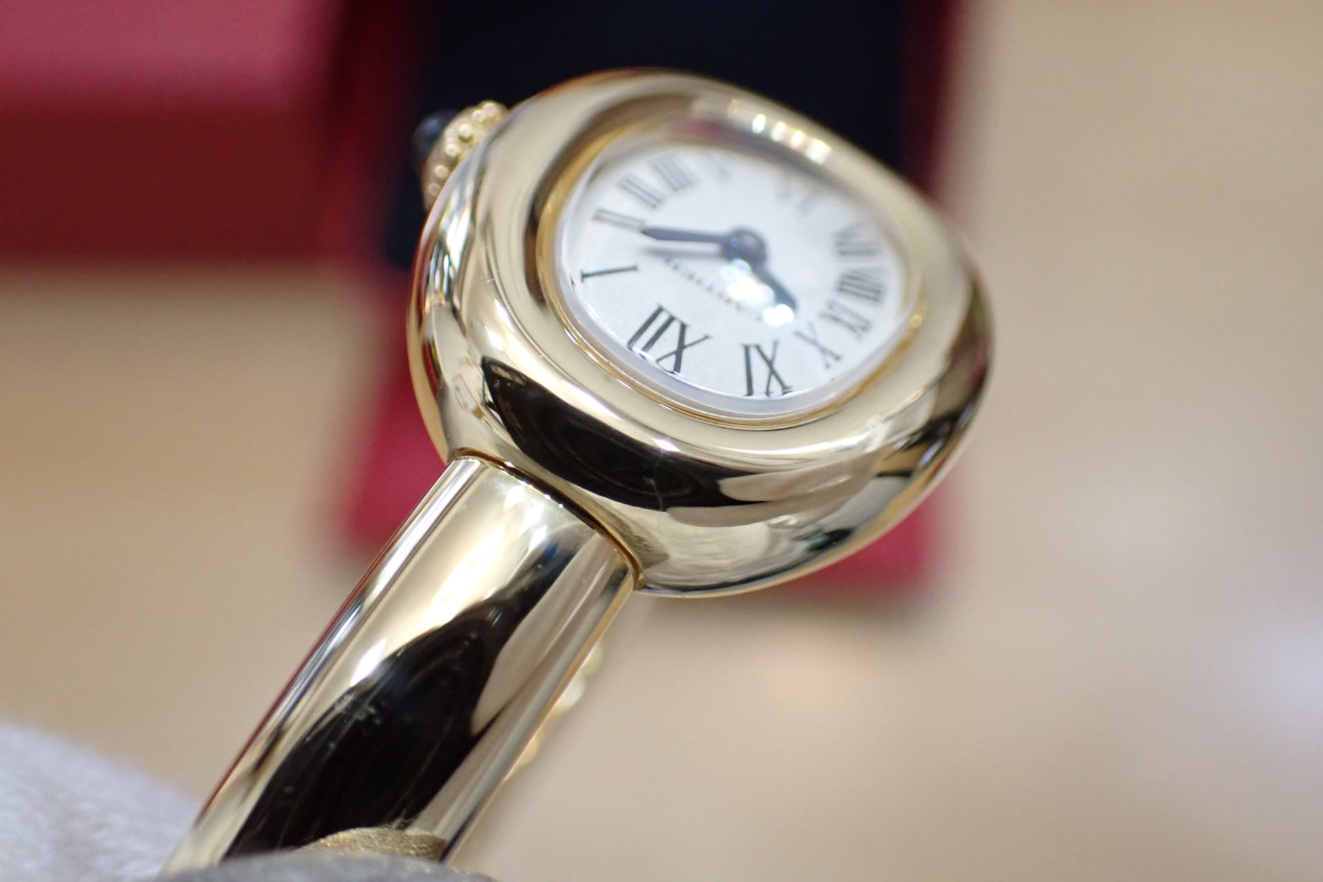 カルティエ/Cartier ベニュワール ミニ 18KYG製 Ref.WGBA0018