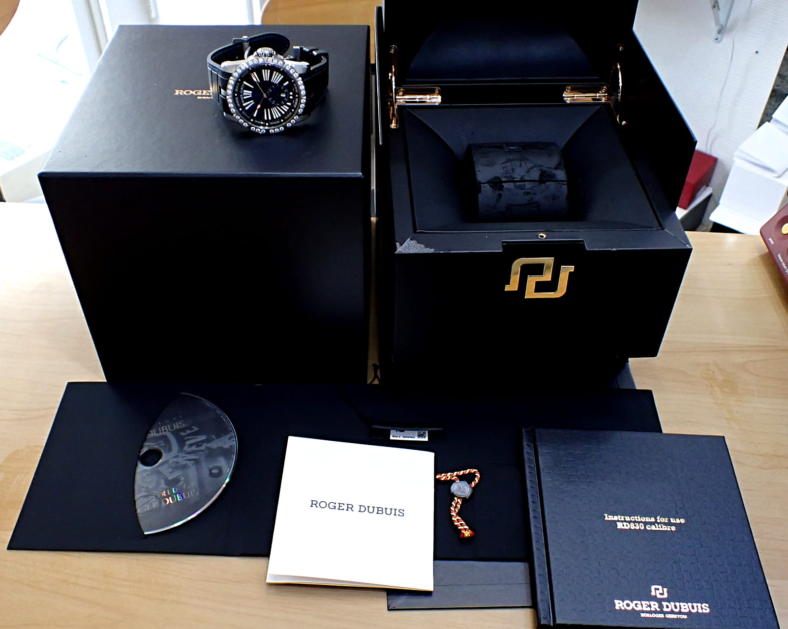 ROGER DUBUIS/ロジェデュブイ  エクスカリバー45 Ref.DBEX0632 チタン製/ダイヤベゼル 世界28本限定 カミネモデル