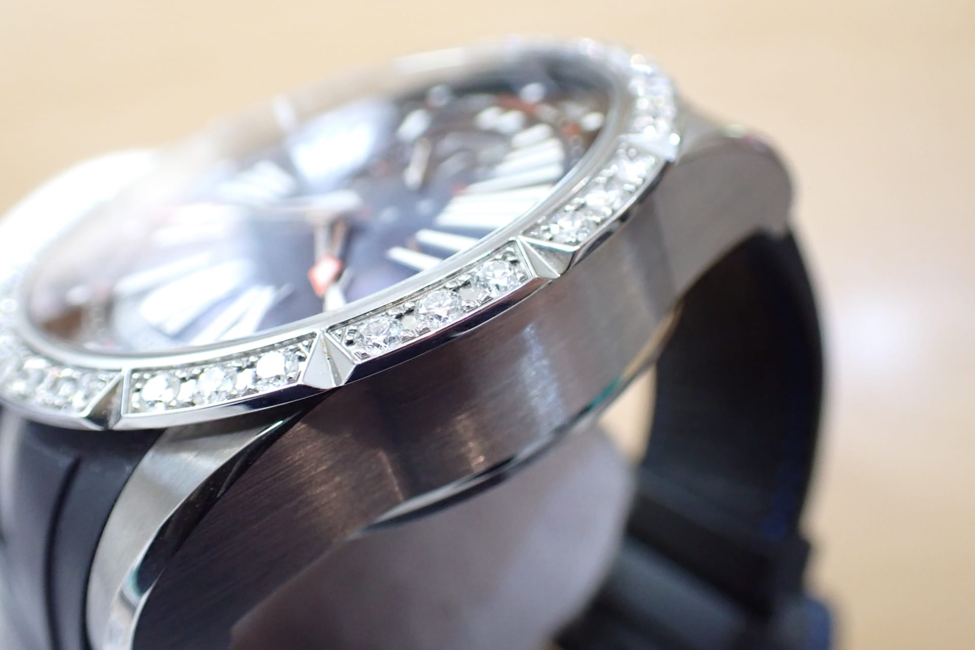 ROGER DUBUIS/ロジェデュブイ  エクスカリバー45 Ref.DBEX0632 チタン製/ダイヤベゼル 世界28本限定 カミネモデル