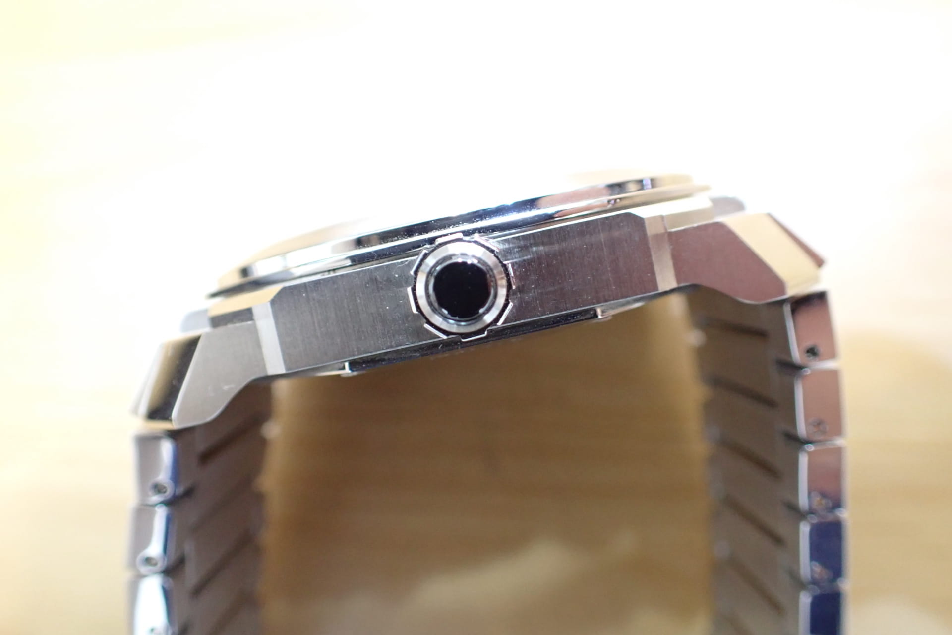 BVLGARI/ブルガリ オクト ローマ Ref.102704(OC41BSSD) 黒文字盤