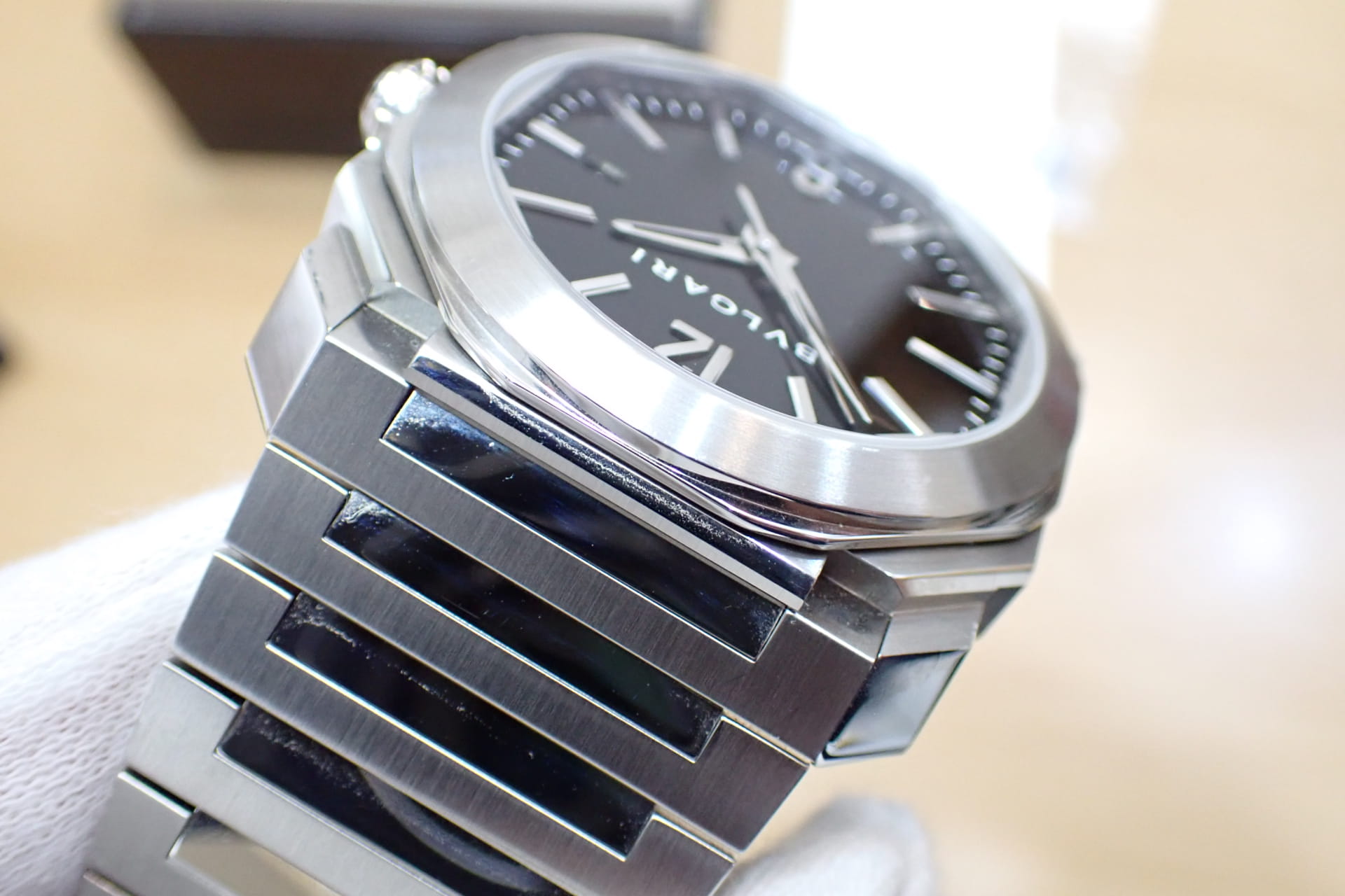 BVLGARI/ブルガリ オクト ローマ Ref.102704(OC41BSSD) 黒文字盤