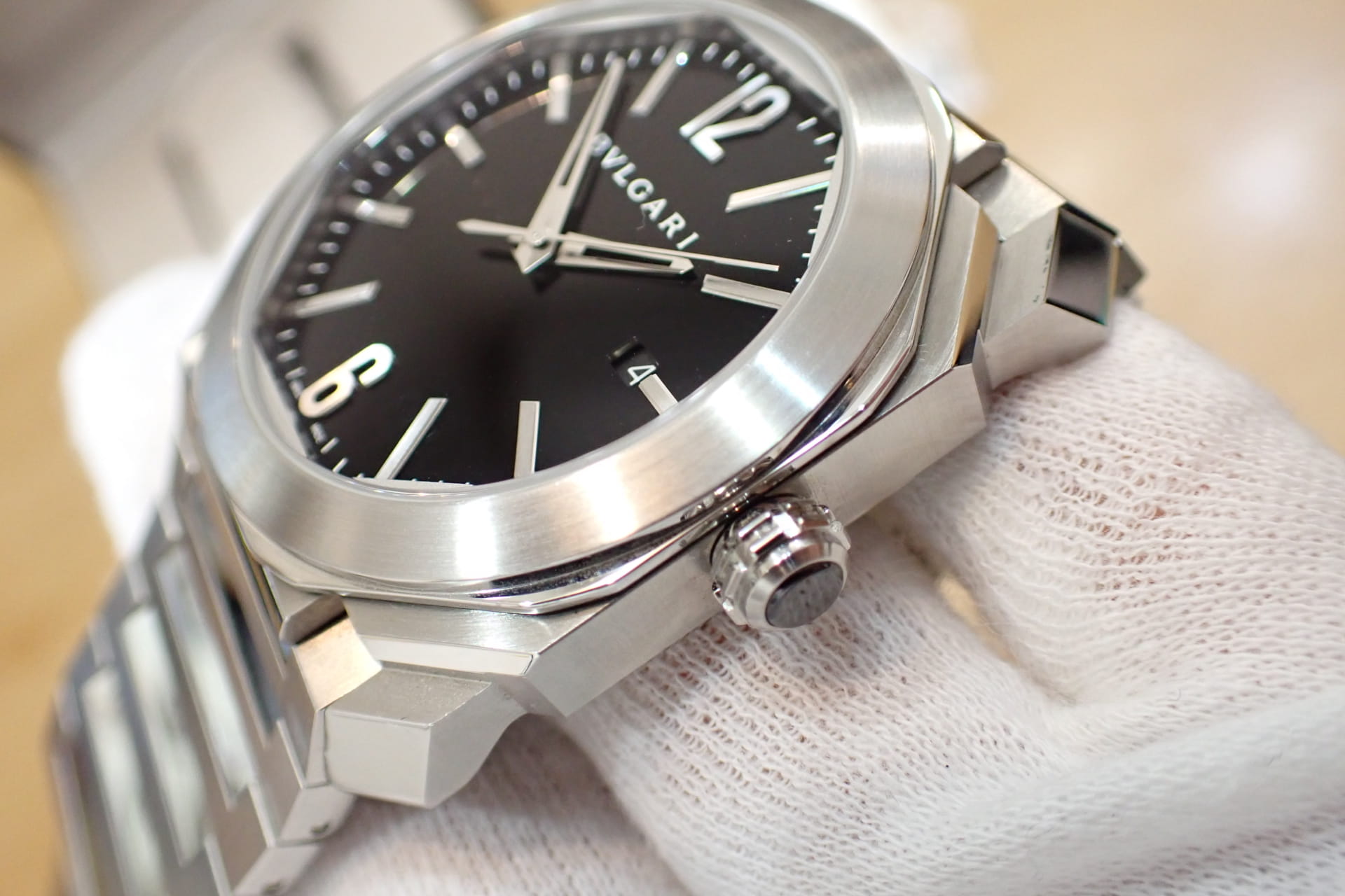 BVLGARI/ブルガリ オクト ローマ Ref.102704(OC41BSSD) 黒文字盤