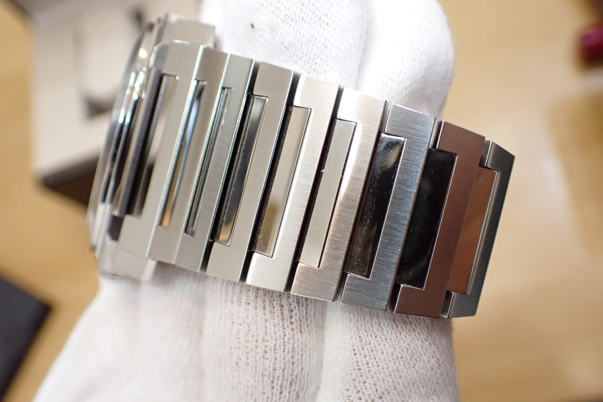 BVLGARI/ブルガリ オクト ローマ Ref.102704(OC41BSSD) 黒文字盤