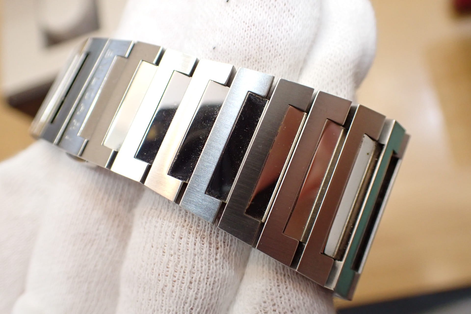 BVLGARI/ブルガリ オクト ローマ Ref.102704(OC41BSSD) 黒文字盤