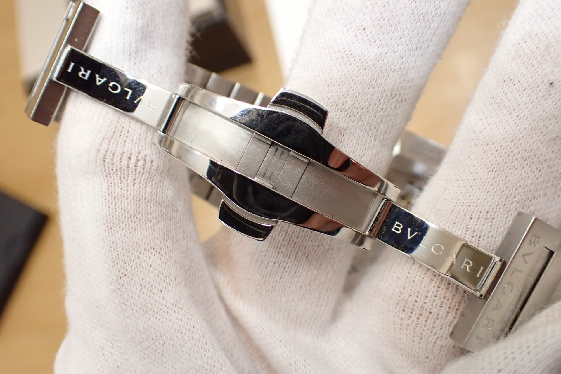 BVLGARI/ブルガリ オクト ローマ Ref.102704(OC41BSSD) 黒文字盤