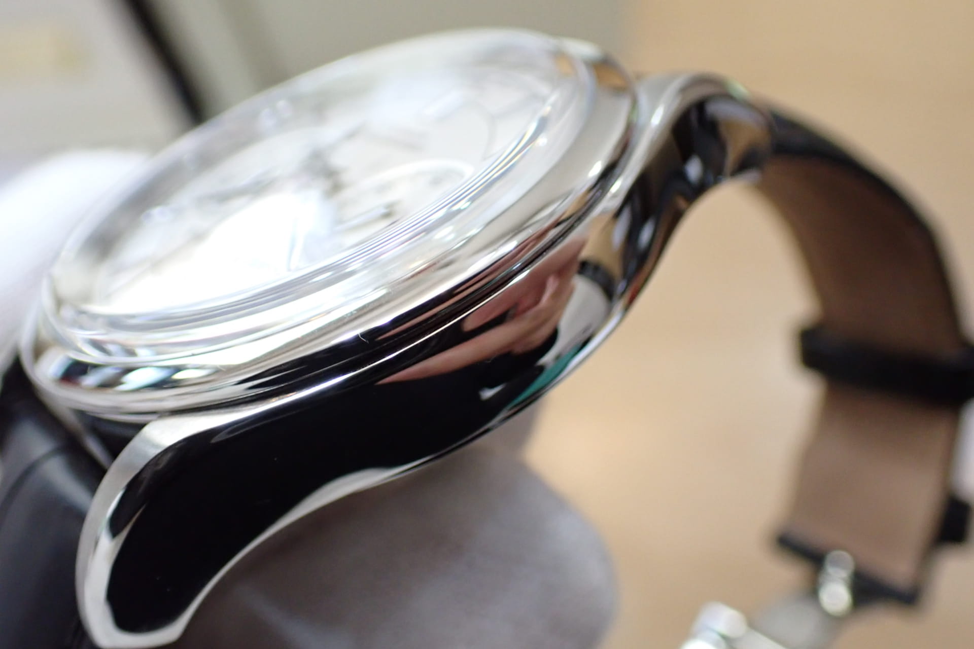 CARL F. BUCHERER/カールF.ブヘラ　マネロ　フライバック クロノグラフ Ref.00.10919.08.13.01