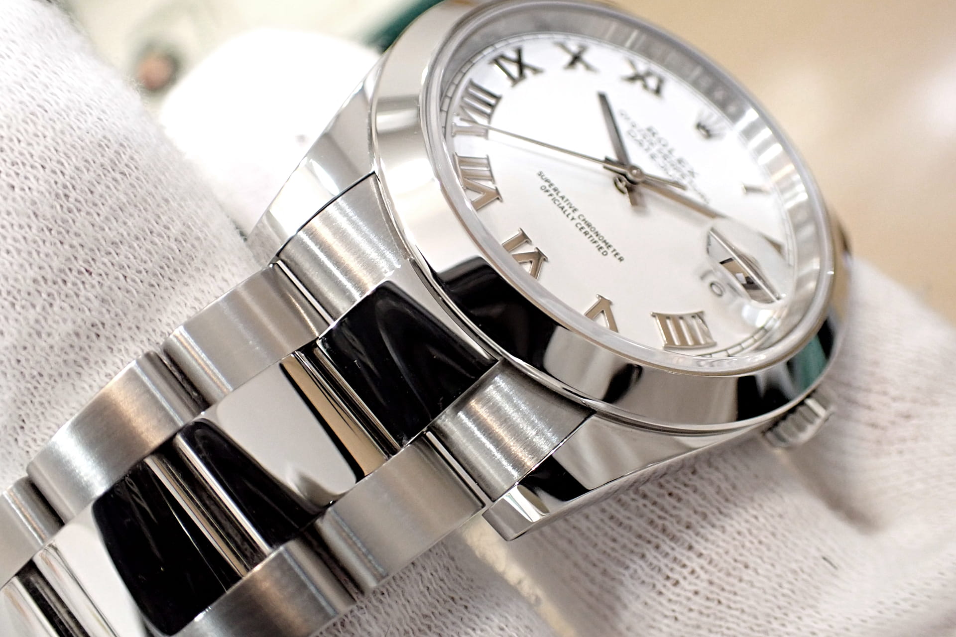 ROLEX/ロレックス デイトジャスト41 Ref.126300 オイスターブレスレット ホワイトローマン文字盤　新型BOX