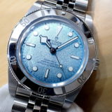 <span class="title">中古品AA【TUDOR】チューダー ブラックベイ54　37mm  Ref.79000-0001 ラグーンブルー文字盤 ワンオーナー/超美品 ノンポリッシュ(2025年12月)</span>