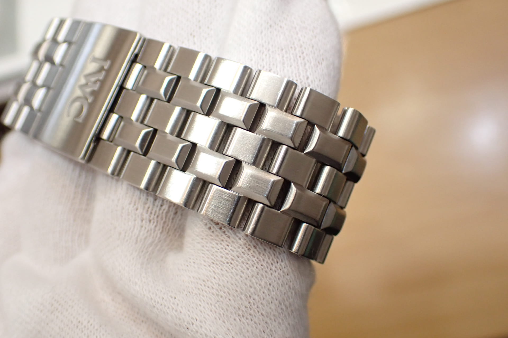 IWC パイロットウォッチ スピットファイヤー マークXVI Ref.IW325502　メーカー純正ブレスレット付きモデル