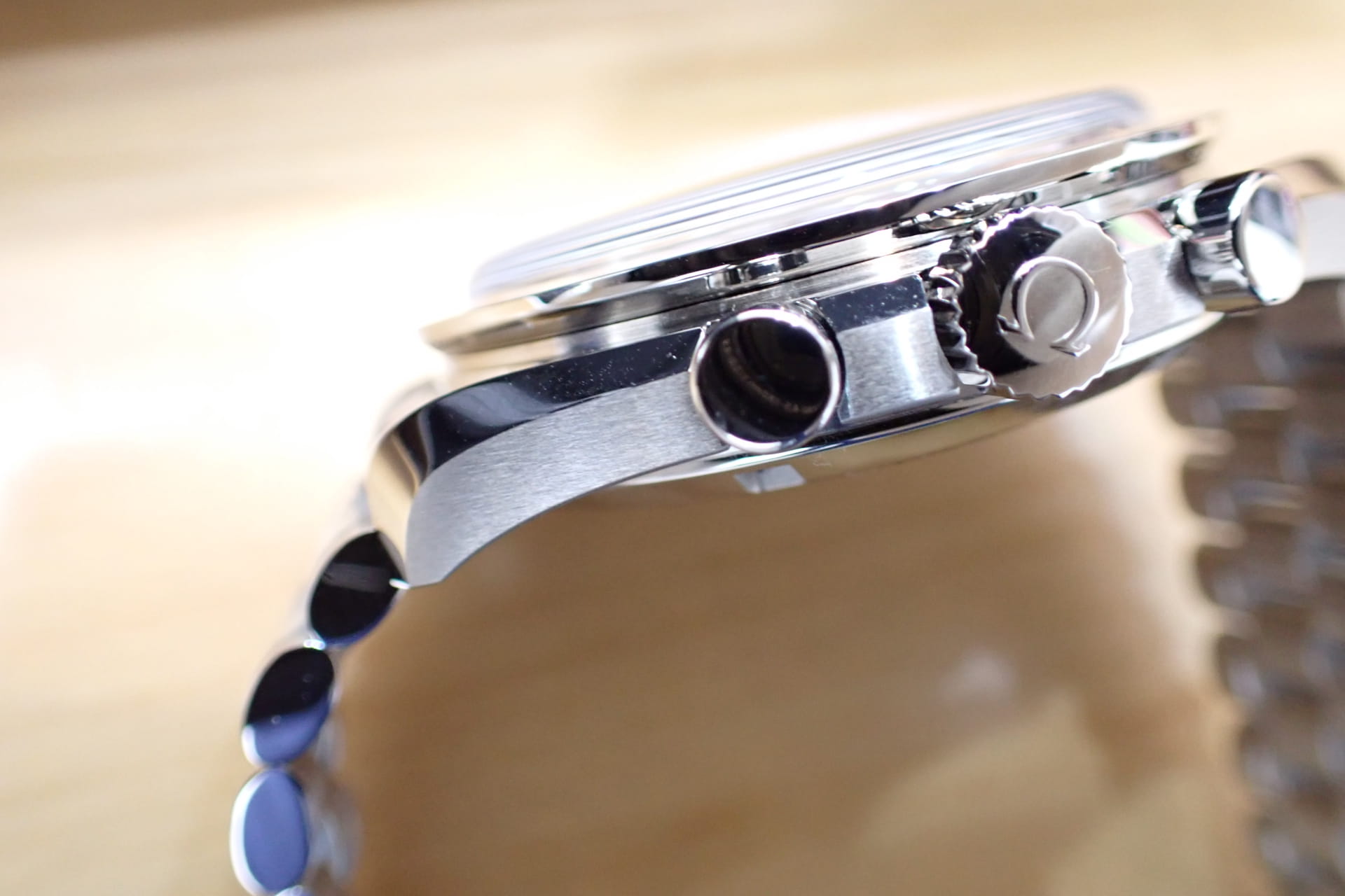 OMEGA/オメガ スピードマスター ムーンウォッチ プロフェッショナル コーアクシャル マスタークロノメーター Ref.310.30.42.50.04.001 白文字盤