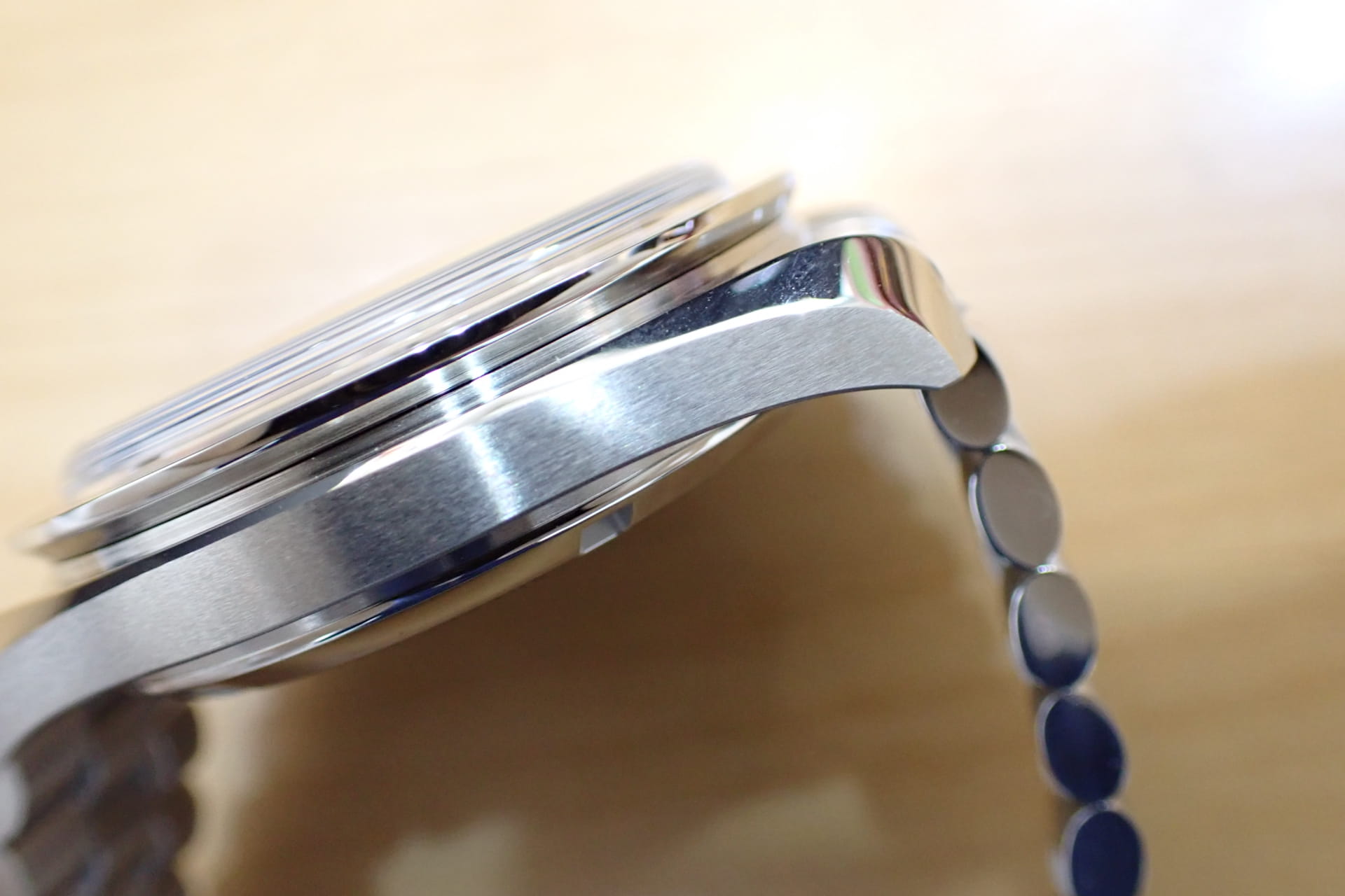 OMEGA/オメガ スピードマスター ムーンウォッチ プロフェッショナル コーアクシャル マスタークロノメーター Ref.310.30.42.50.04.001 白文字盤